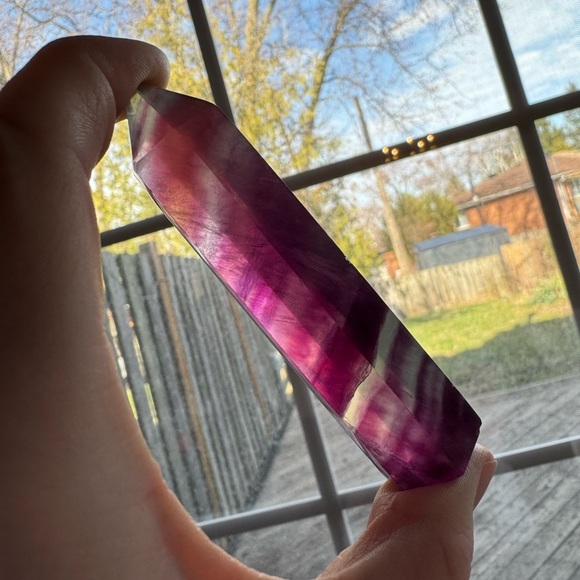 Purple Fluoride Crystal Point Tower - Picture 3 of 3